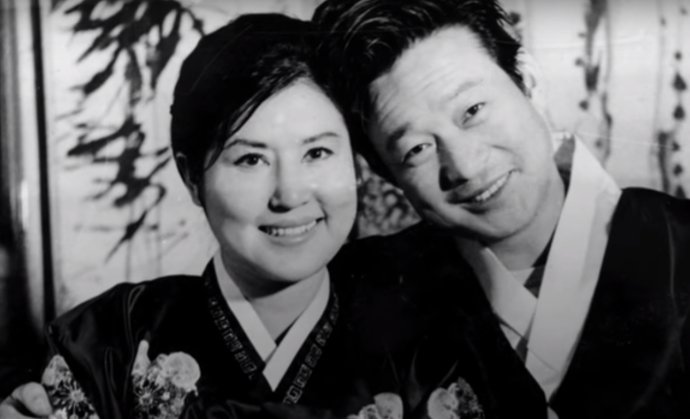 Čche Un-i a Sing San-ok. Oboch uniesol Kim Čong-il. Foto – Youtube/The Lovers and the Despot