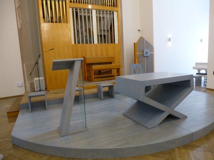 Nové vybavenie hudobnej siene, v ktorej bude aj kaplnka. Foto – archív N