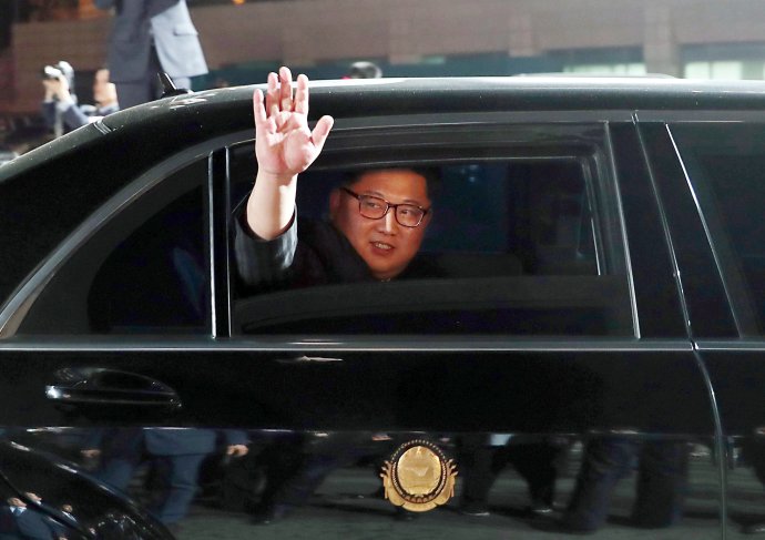 Kim Čong-un (na snímke) aj Donald Trump sú už v Singapure, kde sa v utorok stretnú v hoteli Capella. Foto - tasr/ap