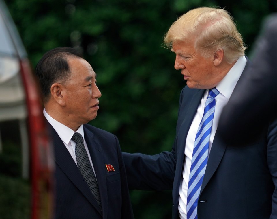 Trump a Kim Jong-čchol. Foto - TASR/AP