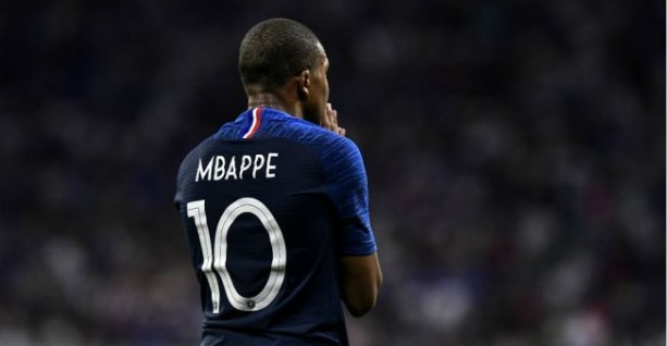 Zdroj: http://scd.france24.com/en/files/imagecache/france24_large_652_338/article/image/09062018_mbappe_france_usa.jpg