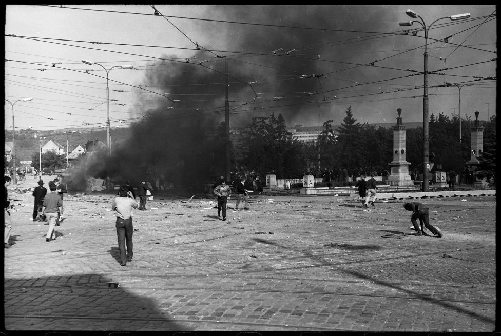 Námestie osloboditeľov v Košiciach 21. 8. 1968. Foto - Tibor Gutray