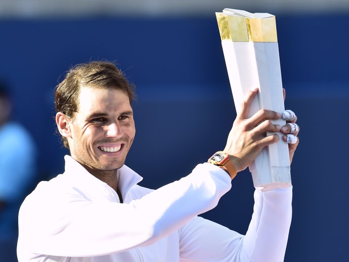 Rafael Nadal po víťazstve v Toronte. (Frank Gunn/The Canadian Press via AP)