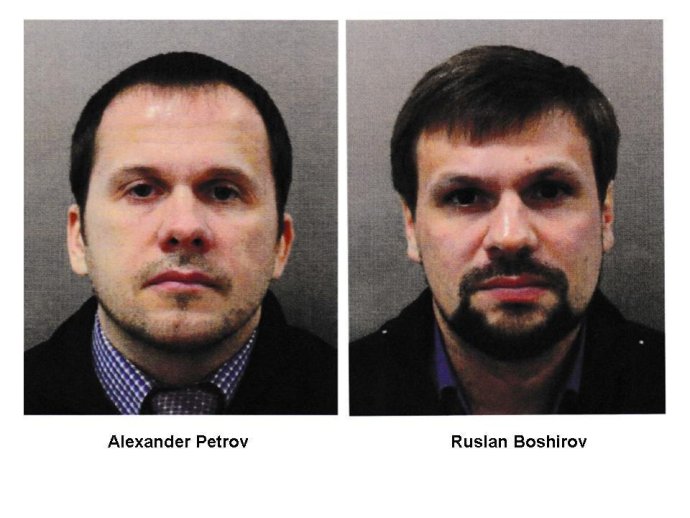 Fotografie dvoch Rusov, ktorí podľa britskej polície stáli za útokom v Salisbury. V pasoch mali mená Petrov a Boširov. Česká polícia ich spája s výbuchom vo Vrběticiach. Foto - TASR/AP