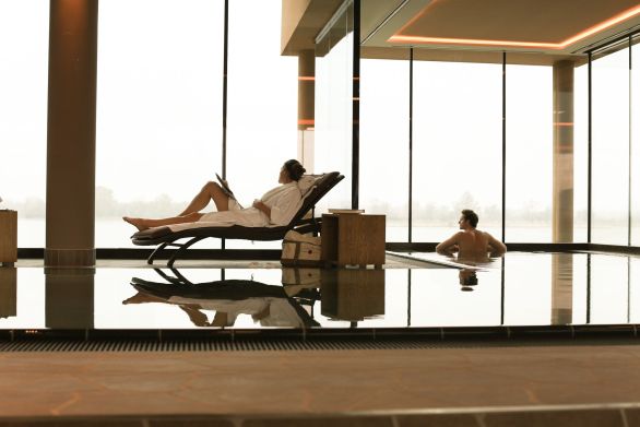 burgenland_Lodge See Spa & Sauna Bereich © St. Martins Therme & Lodge_Peter Rigaud