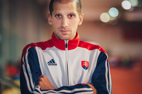 Trénoval som s&nbsp;Keňanmi, sú to iní ľudia ako my, hovorí najlepší slovenský maratónec