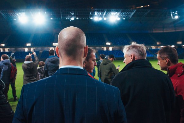 Štát nekúpil štadión a&nbsp;odkaz doby znie: Pán Kmotrík, urobte dobrý skutok. Nechajte si ho