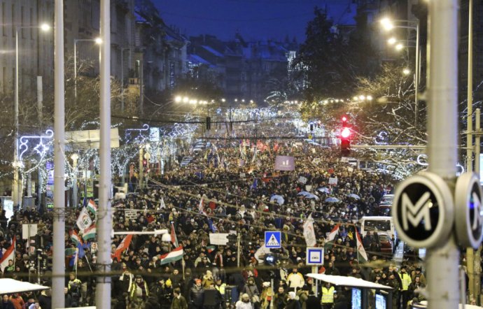 Protesty v Budapešti. Foto - TASR/AP