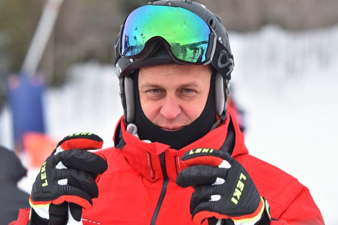 Andrej Danko na lyžovačke. Foto – TASR