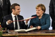Žiaden superštát nevzniká. Čo znamená nová zmluva medzi Nemeckom a Francúzskom?