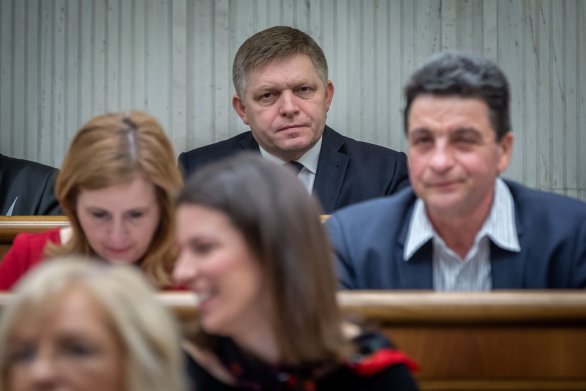 Robert Fico ako poslanec v parlamente. Foto N - Tomáš Benedikovič