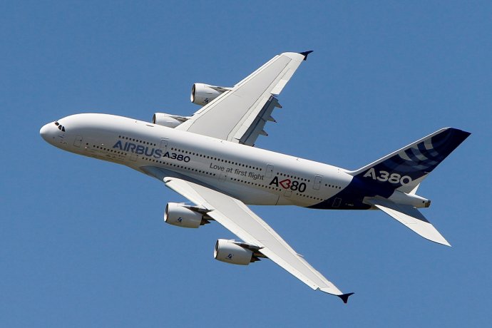 Najväčšie civilné európske lietadlo A380 sa bude napokon vyrábať len menej než dvadsať rokov. Foto - TASR/AP