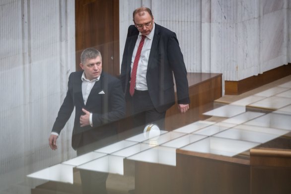 Robert Fico a Ľubomír Vážny. Foto N - Tomáš Benedikovič