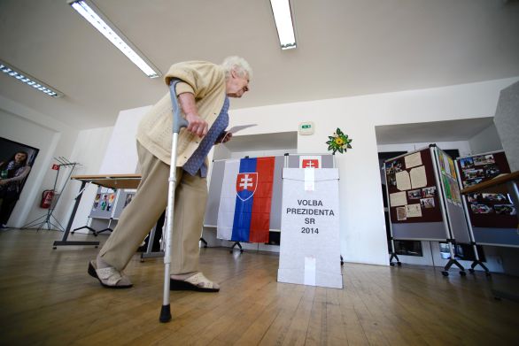 Záber z posledných prezidentských volieb v roku 2014. Foto - TASR