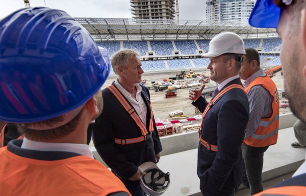 Kontrolný deň na stavbe Národného futbalového štadióna v septembri 2018. Foto: TASR.
