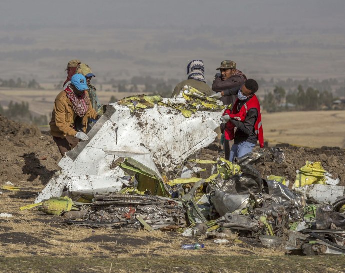 Lietadlo spadlo 60 kilometrov od letiska. Foto - TASR/AP
