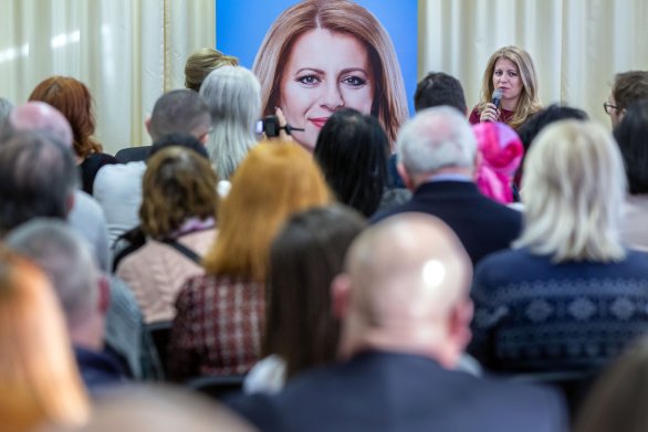Zuzana Čaputová v Dunajskej Strede. Foto N - Tomáš Benedikovič