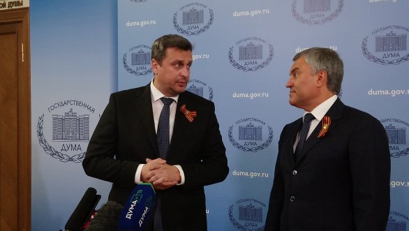 Andrej Danko a šéf ruskej dumy Viačeslav Volodin v Moskve 8. mája 2019. Foto - TASR