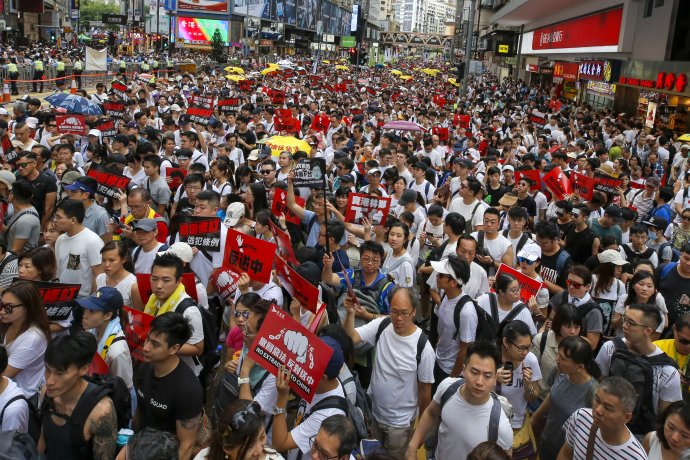 Protesty v Hongkongu v roku 2019. Foto – TASR/AP