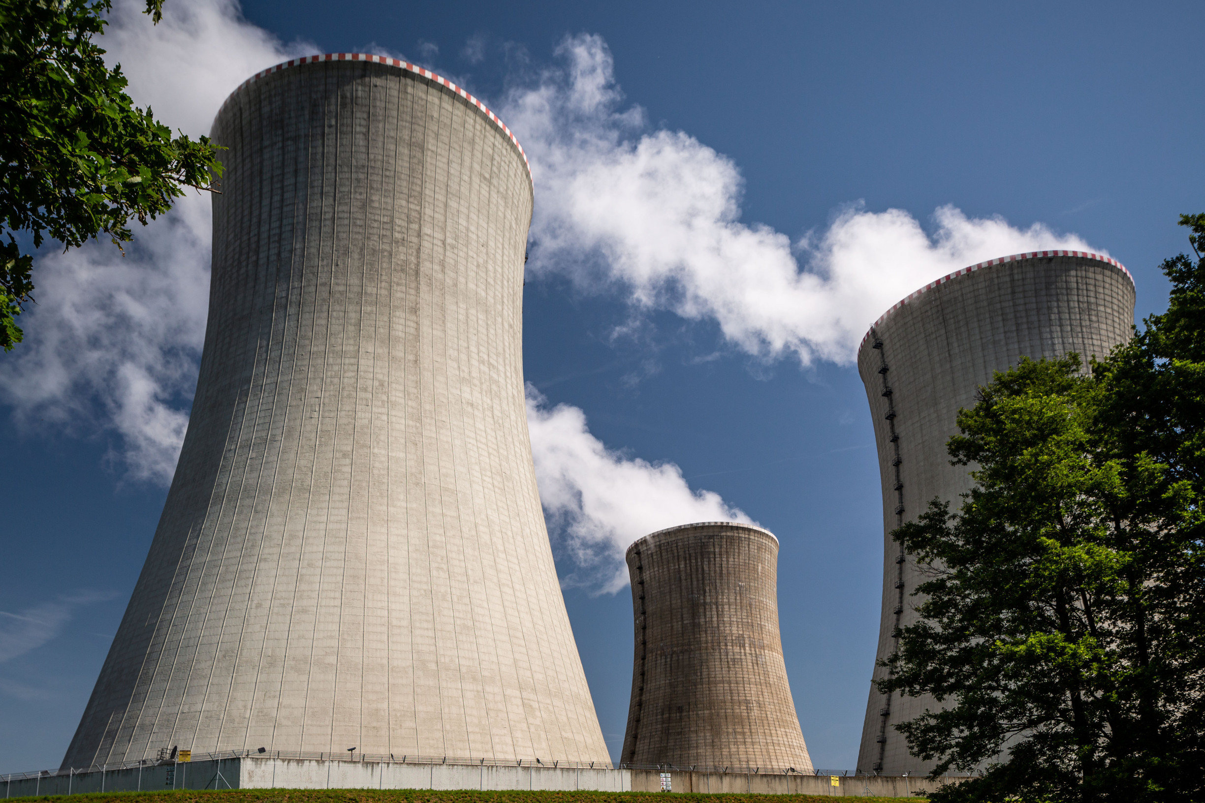 Tender na novú atómku za 10 miliárd chcú už na budúci rok, okrem Kórejčanov majú šancu Francúzi a&nbsp;Američania