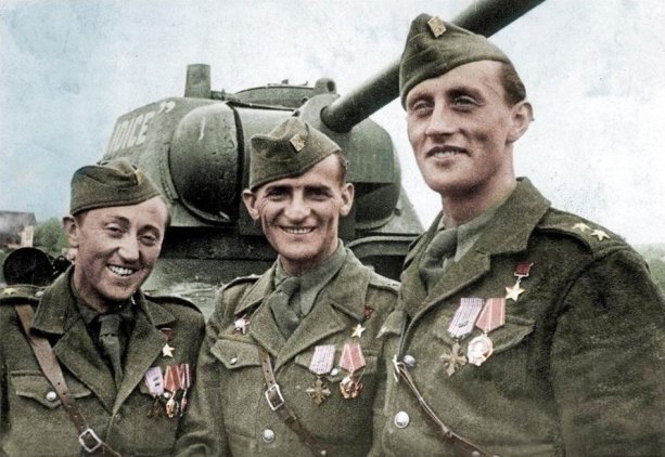 Traja držitelia Zlatej hviezdy Hrdinu Sovietskeho zväzu