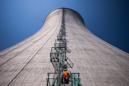 Saková je pri novej jadrovej elektrárni v spore nielen s Ficom, ale aj s firmou pod jej kontrolou