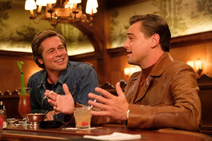 Brad Pitt a Leonardo DiCaprio v novom Tarantinovom filme. Foto - Itafilm