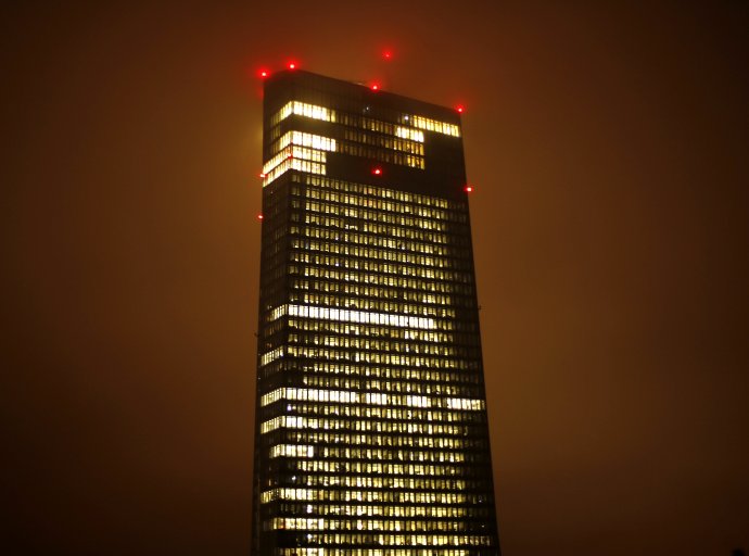 Budova Európskej centrálnej banky vo Frankfurte nad Mohanom. Foto - TASR/AP
