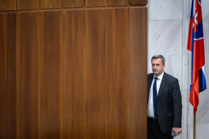 Predseda SNS Andrej Danko o učiteľoch, ktorí mu dali titul JUDr., vytrvalo mlčal. Foto N - Tomáš Benedikovič