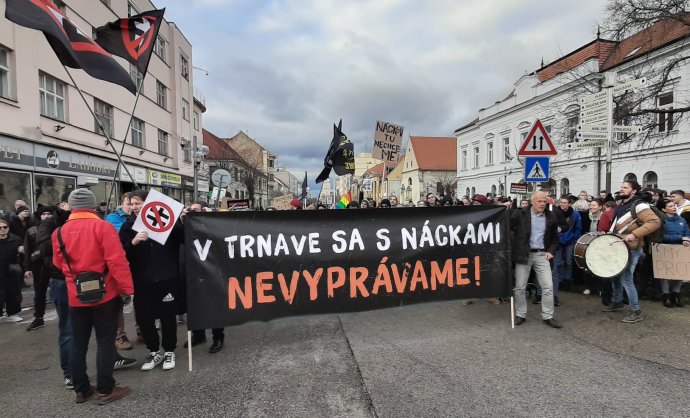 Protest proti fašistom v Trnave. Foto N - Lucia Osvaldová