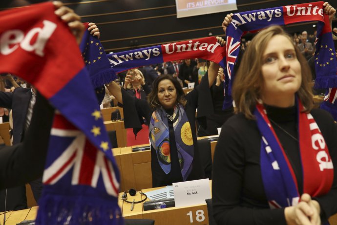 Britskí poslanci sa v stredu lúčili v Európskom parlamente. Foto - TASR/AP