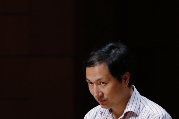 Čínsky vedec Che Ťien-kchuej na konferencii v Hongkongu v roku 2018. Foto – TASR/AP