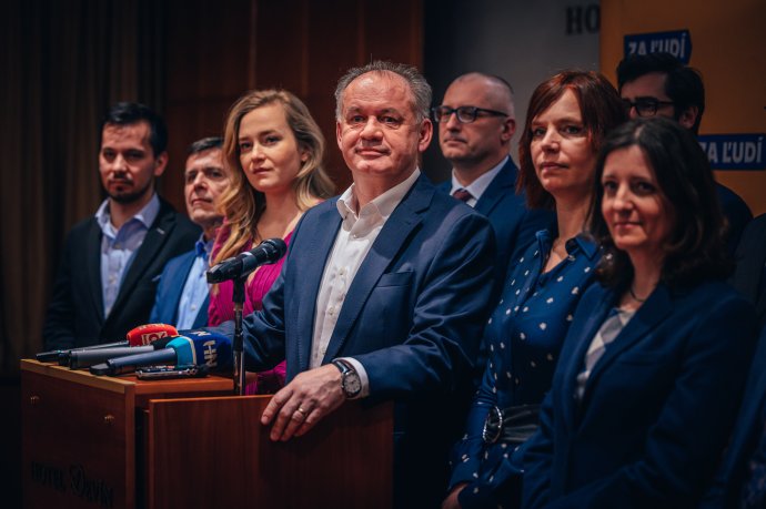Tlačovka Andreja Kisku krátko po voľbách. Foto N - Peter Kováč