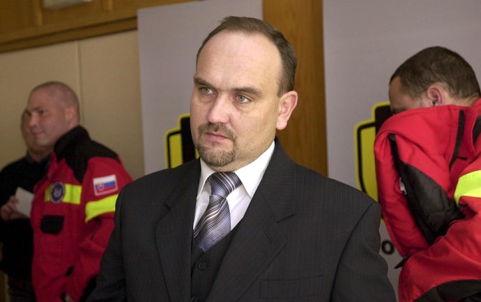 Ján Culka roky šéfuje združeniu s honosným názvom Komplexná centrálna záchranná služba a s trvalým napojením na verejné financie. Foto - TASR