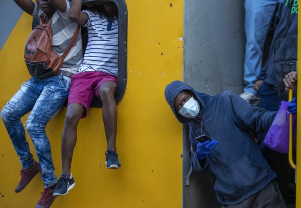 Južná Afrika hlási vyše 400 pozitívnych prípadov koronavírusu. Foto - TASR/AP