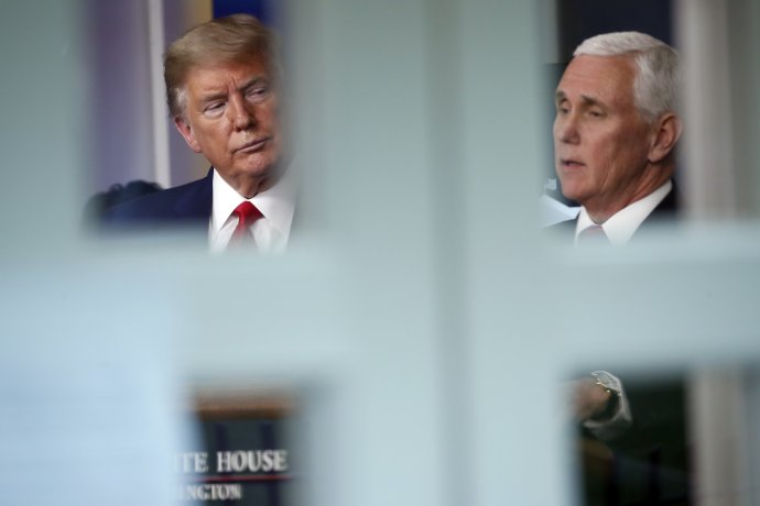 Donald Trump a jeho viceprezident Mike Pence. Foto - TASR/AP