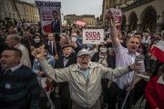 Reportáž z Poľska: krajinu čakajú voľby, ktoré ju zmenia. Prehra opozície by mohla štát nasmerovať k Maďarsku