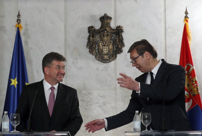 Aleksandar Vučić sa po voľbách stretol s Miroslavom Lajčákom, ktorý je špeciálnym predstaviteľom EÚ pre dialóg medzi Srbskom a Kosovom. Foto- tasr/ap
