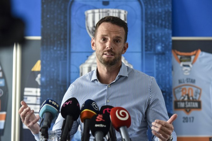 Lintner na tlačovke po tom, ako ho odvolali. Foto - TASR/Pavol Zachar