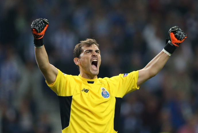 Iker Casillas v drese FC Porto. Foto - TASR/AP