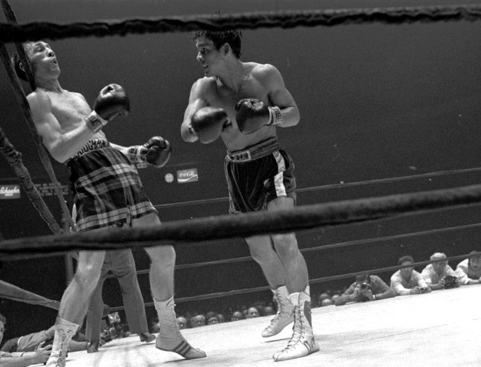 Robert Duran proti Kenovi Buchananovi v Madison Square Garden v roku 1972. Foto - archív tasr/ap
