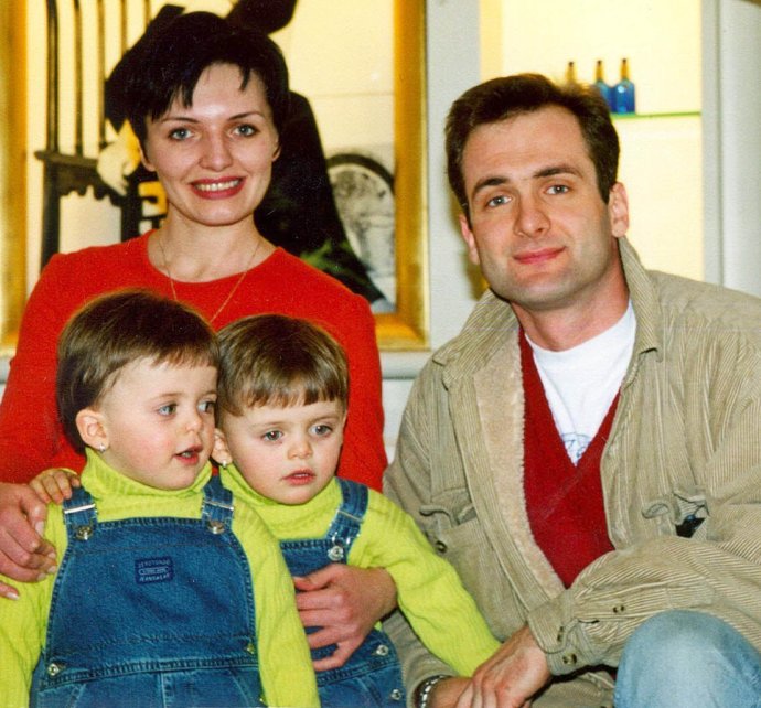 Georgij Gongadze s rodinou. Foto - TASR/AP