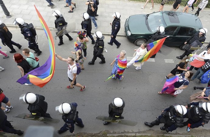 Pochod za práva LGBT menšín v Poľsku. Ilustračné foto: TASR/AP