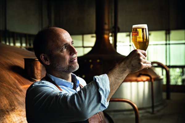 Zavreté krčmy a stopnuté festivaly: Urpiner musel vyliať milión pollitrov skazeného piva 