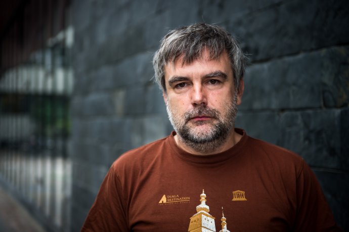 Vedec z UK sa zaoberá matematickým modelovaním biologických, chemických a fyzikálnych procesov a jeho matematickou analýzou. Foto N – Vladimír Šimíček