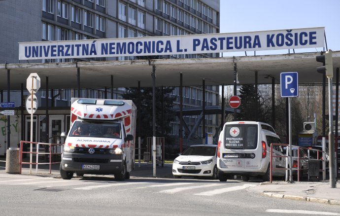 Univerzitná nemocnica L. Pasteura v Košiciach. Foto - TASR