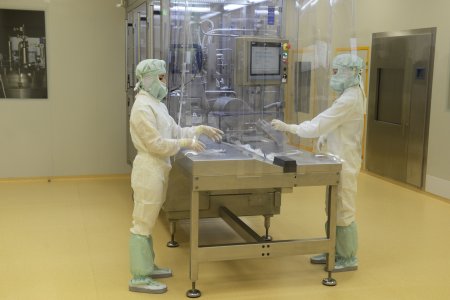 Imuna sa po rokoch strát vrátila do zisku. Pomohol jej výpredaj budov, s odvodmi však stále mešká