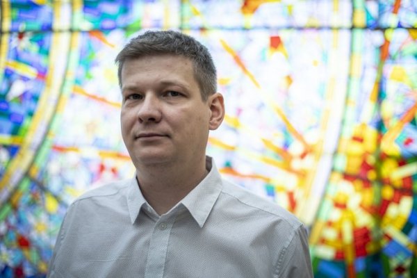 Mohol by som vydať detskú Kámasútru, videl som šialené veci, vraví expert na internetovú šikanu