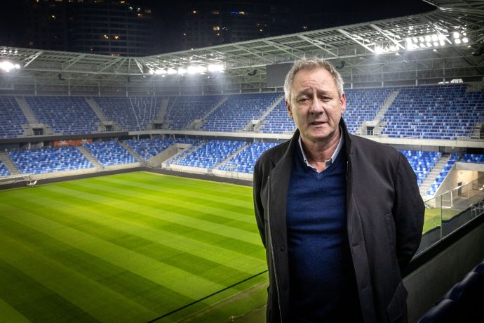 Ivan Kmotrík na svojom bratislavskom Národnom futbalovom štadióne Foto N - Tomáš Benedikovič