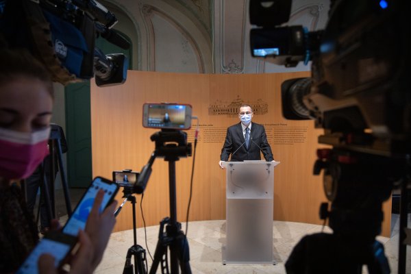 Generálny prokurátor ako „procesný šampión“ valcuje najvyššie súdy. Nie je to veľa moci pre jedného človeka? 